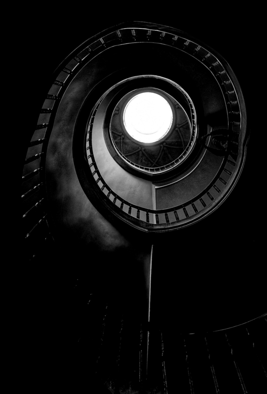 Hypnotic Geometry