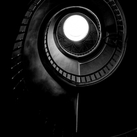 Hypnotic Geometry