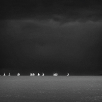 Visioni, in black and white