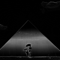 black and white glowing edges