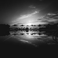 black and white glowing edges