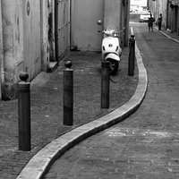 DES LIGNES ET DES COURBES... 