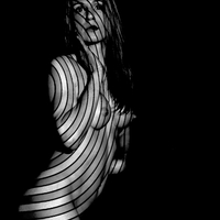 Le studio photo fantasmagorique pour un noir et blanc en 12 tableaux chronologiques 