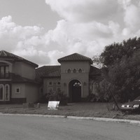 'Livin’ at the fence' – the Mexican Border along the Rio Grande Valley