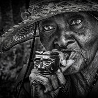 The Mysterious woman from Cuba
