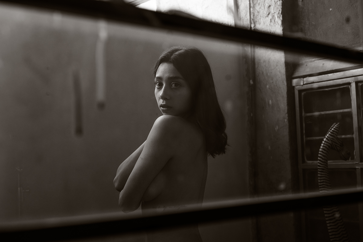 TU MIRADA EN LA MIA