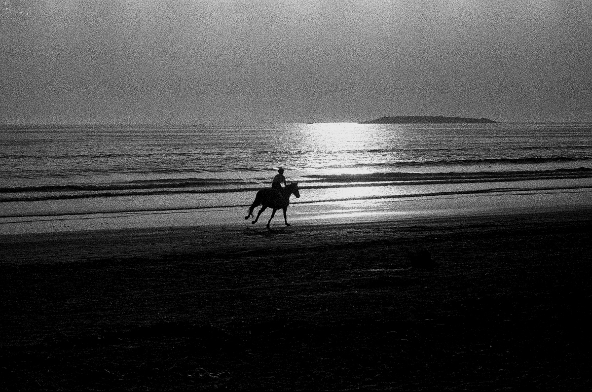 ​The seashore — Where the world softens