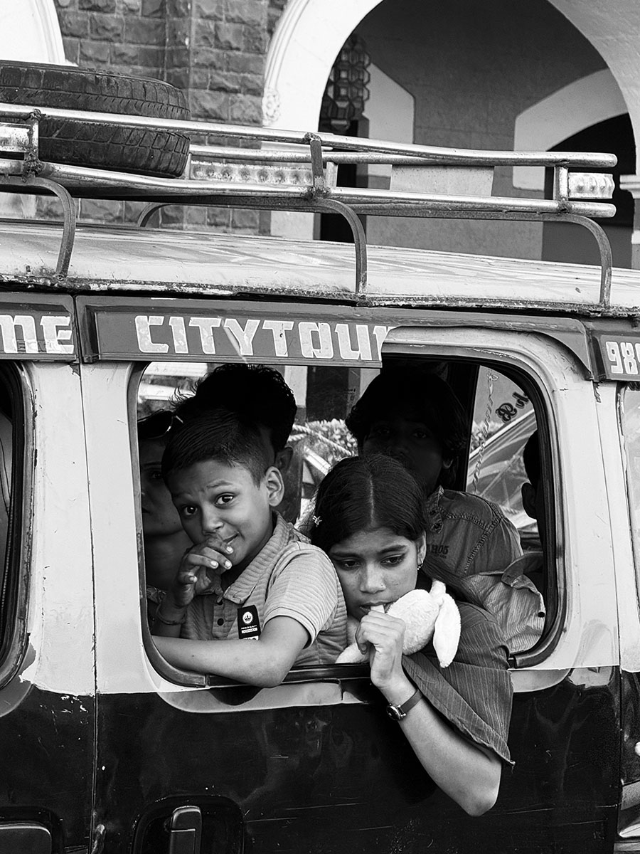 CITY TOUR